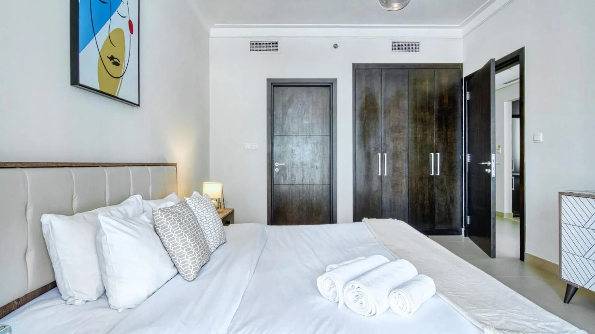 Lägenhet Majestic Stay At Dubai Creek Residences